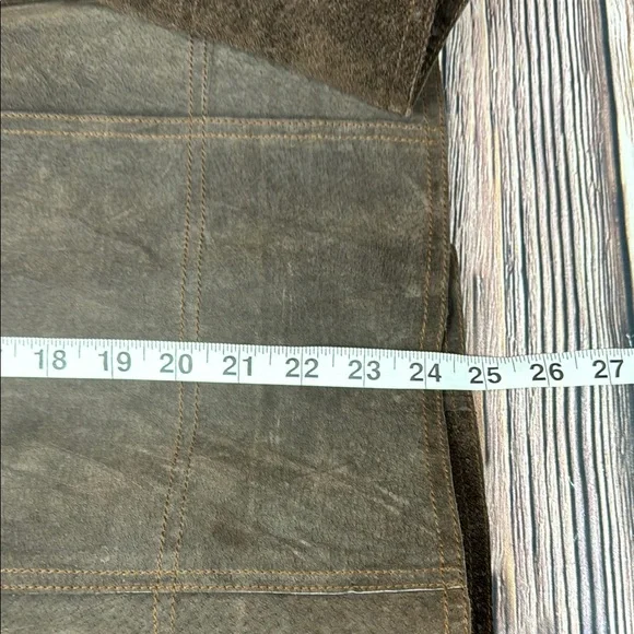 Brown Leather Jacket with Textured Fabric and Casual Style - Picture 12 of 12